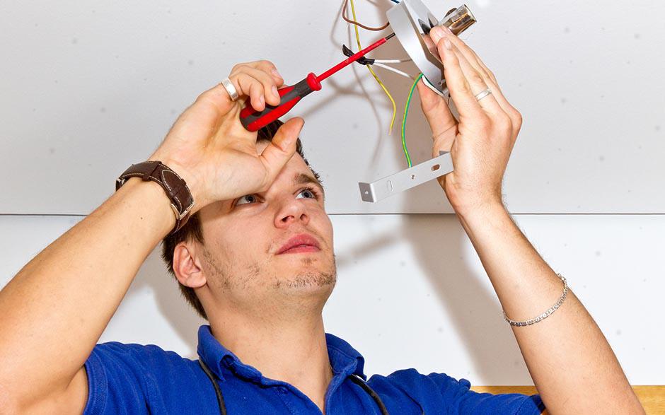 dépannage électricien Romainville